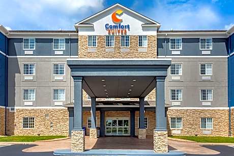 Comfort Suites Clarksville near Governors Square Mall