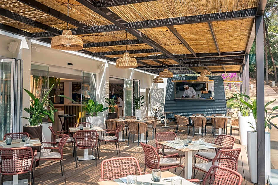 Valentin Grand Park Suite Hotel