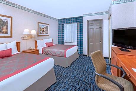 Double Room with Two Double Beds - Non-Smoking