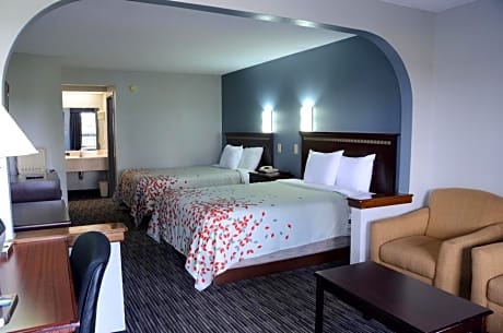 Standard Double Suite
