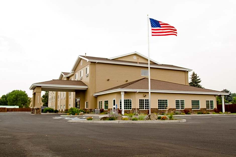 Country Inn & Suites by Radisson, Prineville, OR