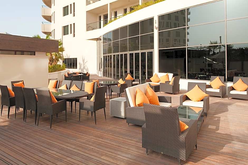 Staybridge Suites Yas Island Abu Dhabi By IHG