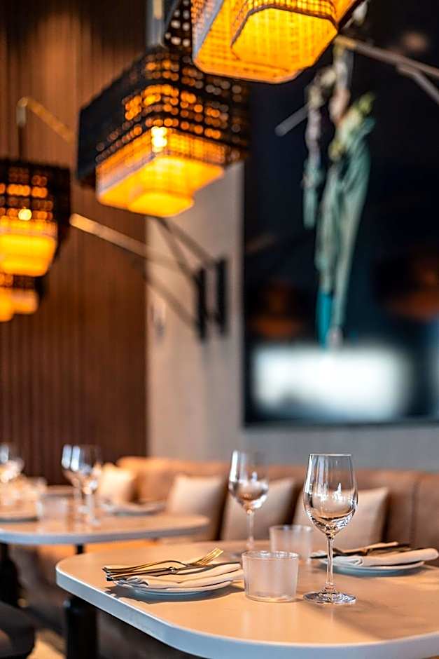 Radisson Blu Hotel at Porsche Design Tower Stuttgart