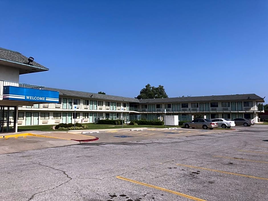 Regency Inn Tulsa