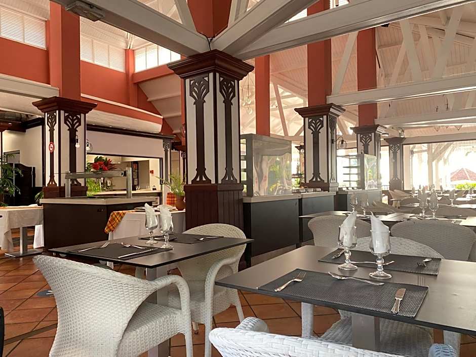 Au beau village studio rez de jardin