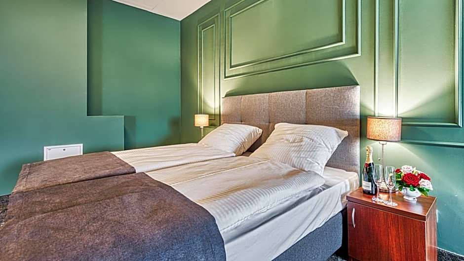 St Lukas Medical & SPA