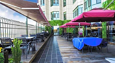 Metropolo Hotel Yining Development Zone Hanma Building