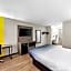 Super 8 by Wyndham Marston