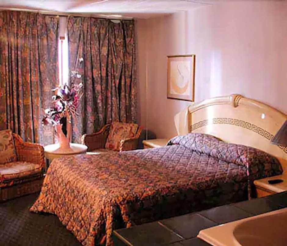 Rainbow Motor Inn - Fallsview