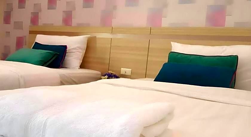 Klang Muang @ Nongkhai Hotel