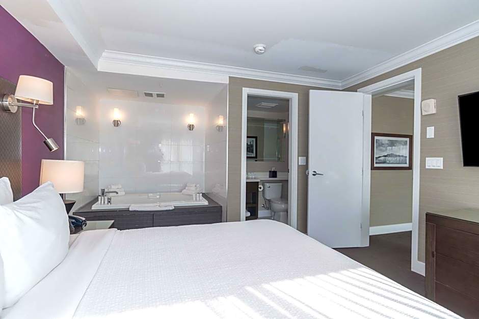 Sandman Signature Kamloops Hotel