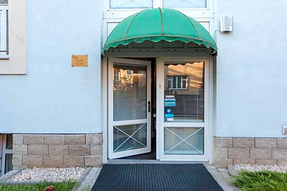 Hotel Peko