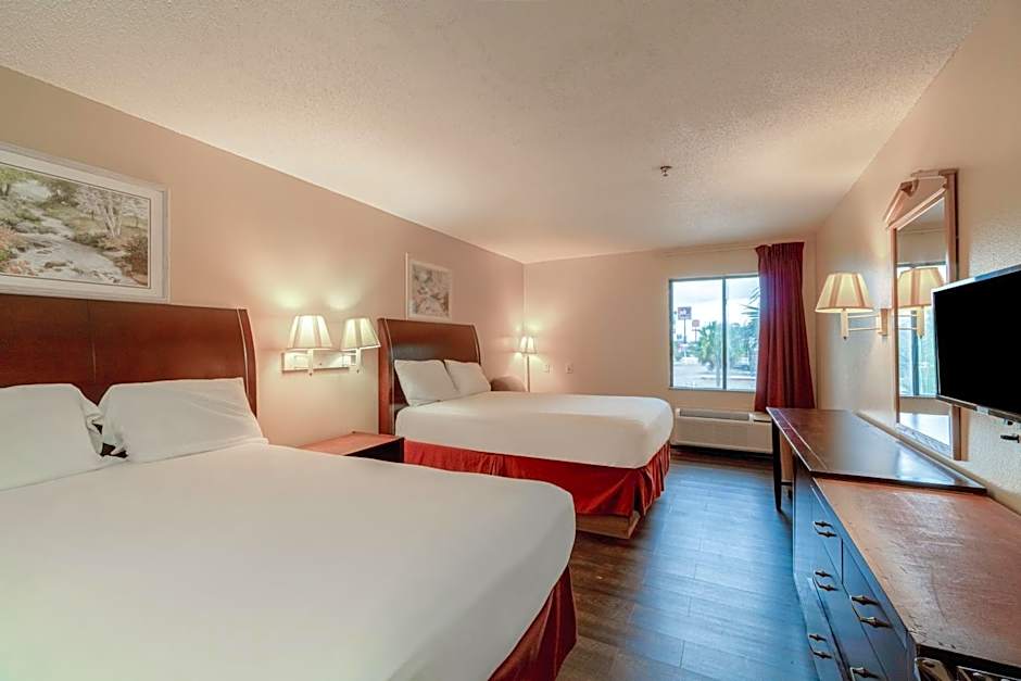 Capital O Fairway Inn - Baytown La Porte TX