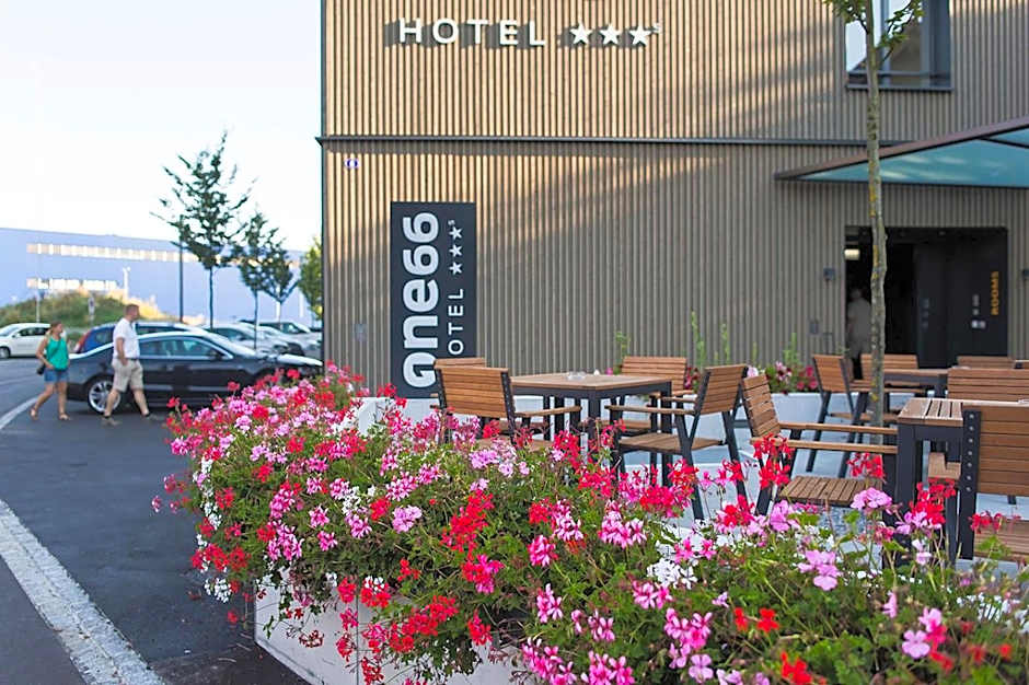 Hotel one66 (free parking garage)