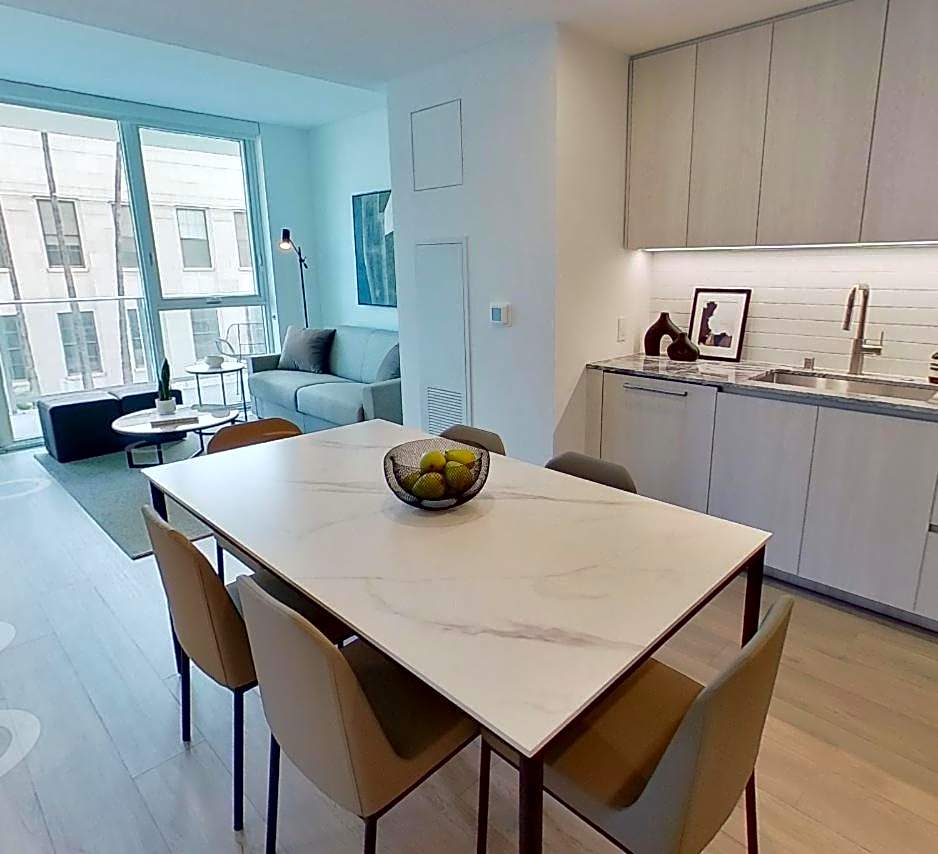 Level Long Beach - East Village