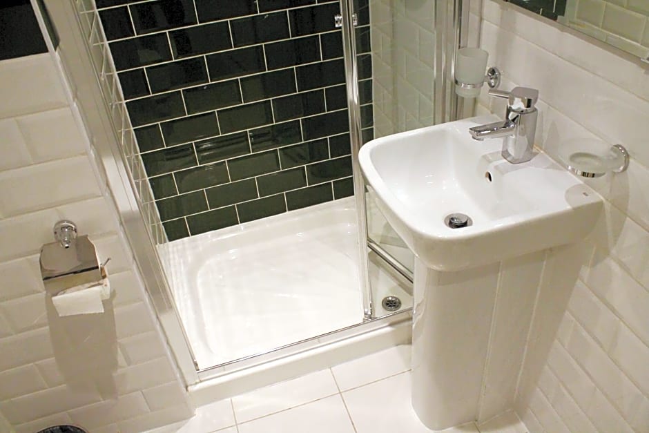 Clapham South Dudley Hotel