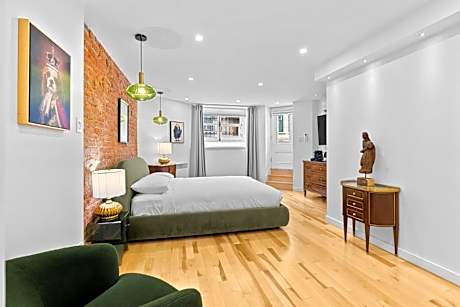 Standard Family Room