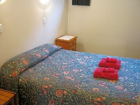 One-Bedroom Apartment - Ground Floor