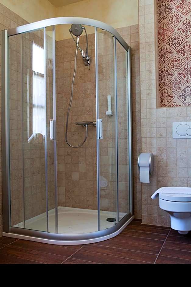 Halasi Pince Panzió