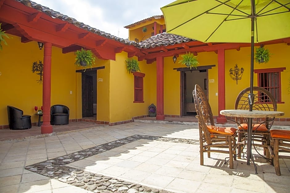 Hotel Adobe & Teja