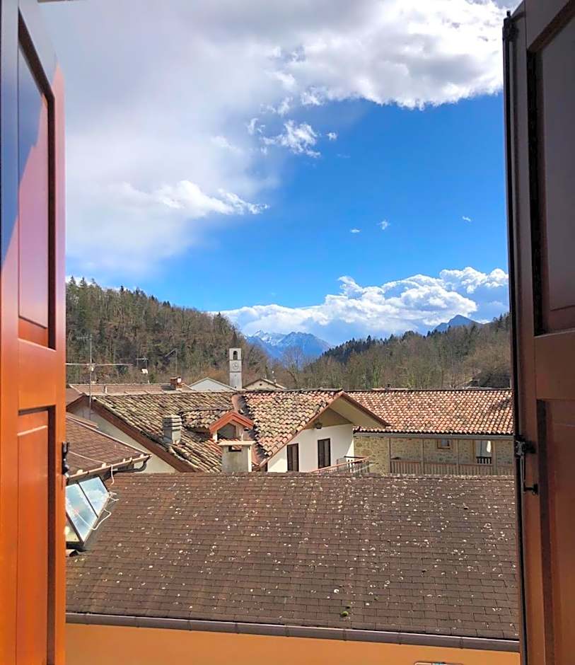 Al Fogolâr Rooms & Osteria with Saunaland
