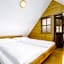 Hotel Leyla