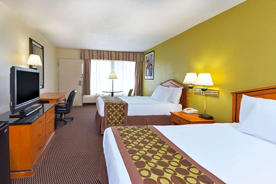 Ramada by Wyndham Pikesville/Baltimore North