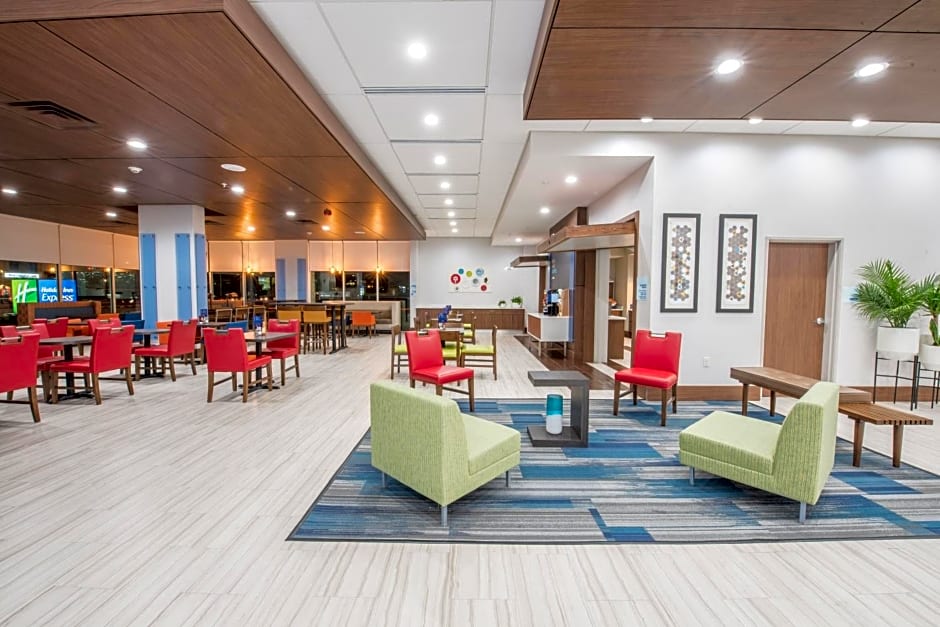 Holiday Inn Express & Suites Houston Westchase - Westheimer By IHG