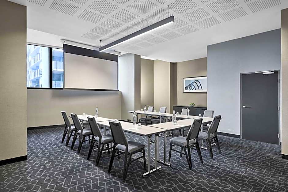 Vibe Hotel Melbourne Docklands