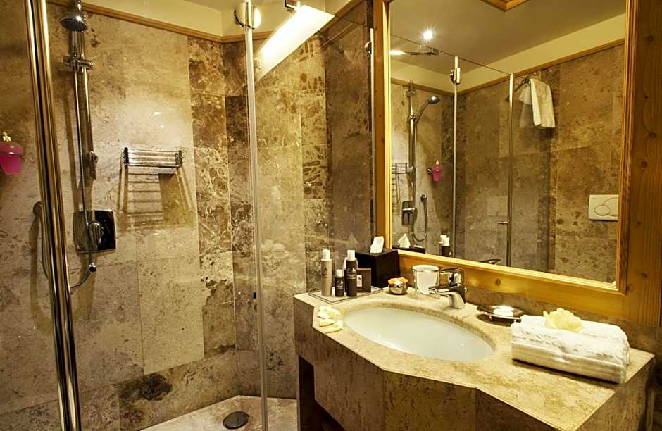 Cristal Palace Hotel