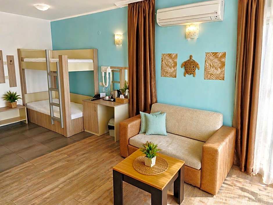 Largo Beach Hotel