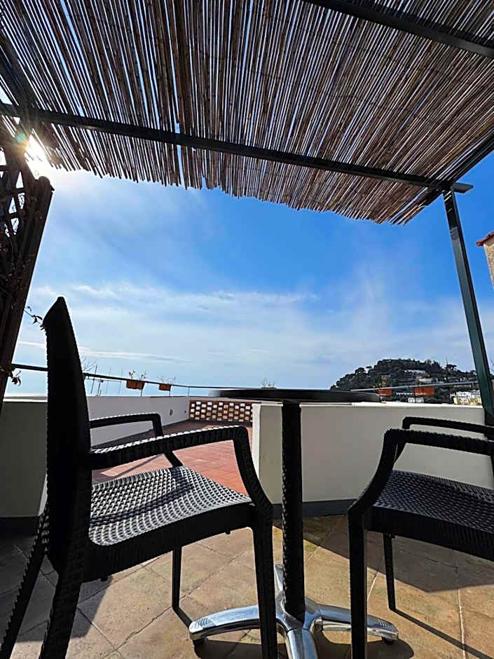 Casa Costanza