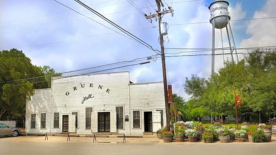 Holiday Inn Express & Suites New Braunfels By IHG