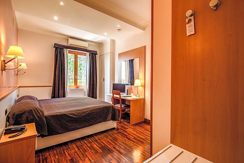Hotel Roma Tiburtina Metro