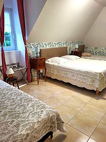 Comfort Quadruple Room