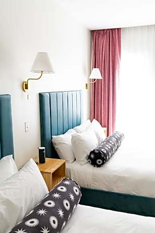 Queen Room - Disability Access