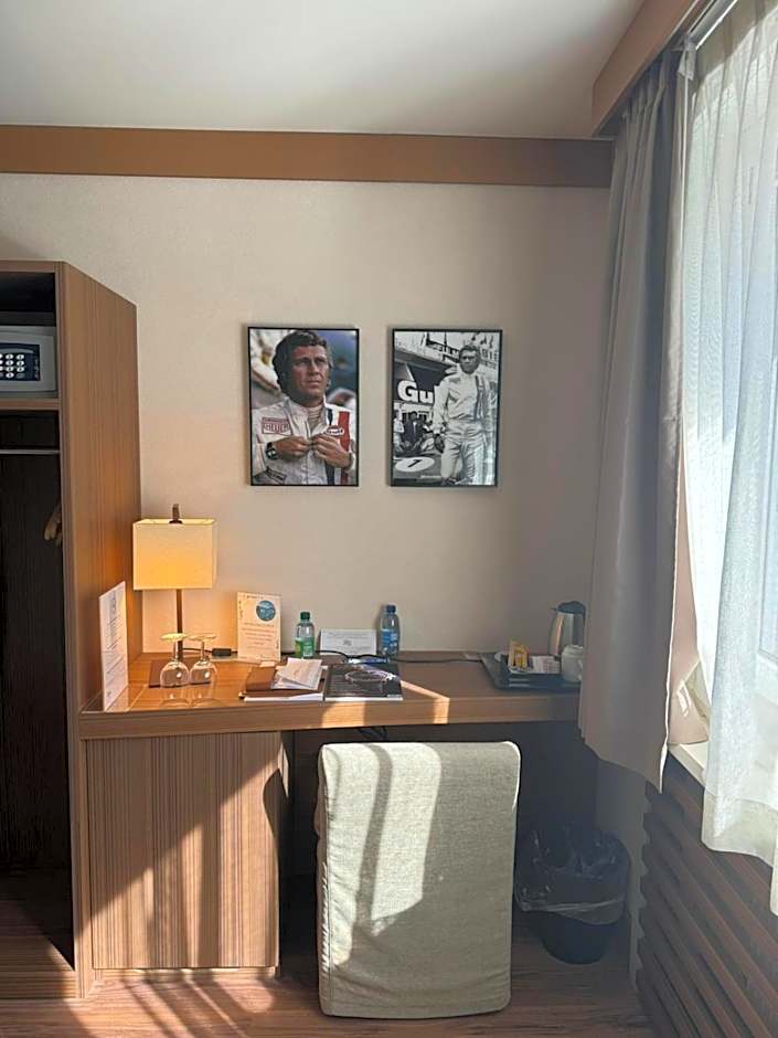 Hôtel Rallye & Entrées aux Bains de la Gruyère