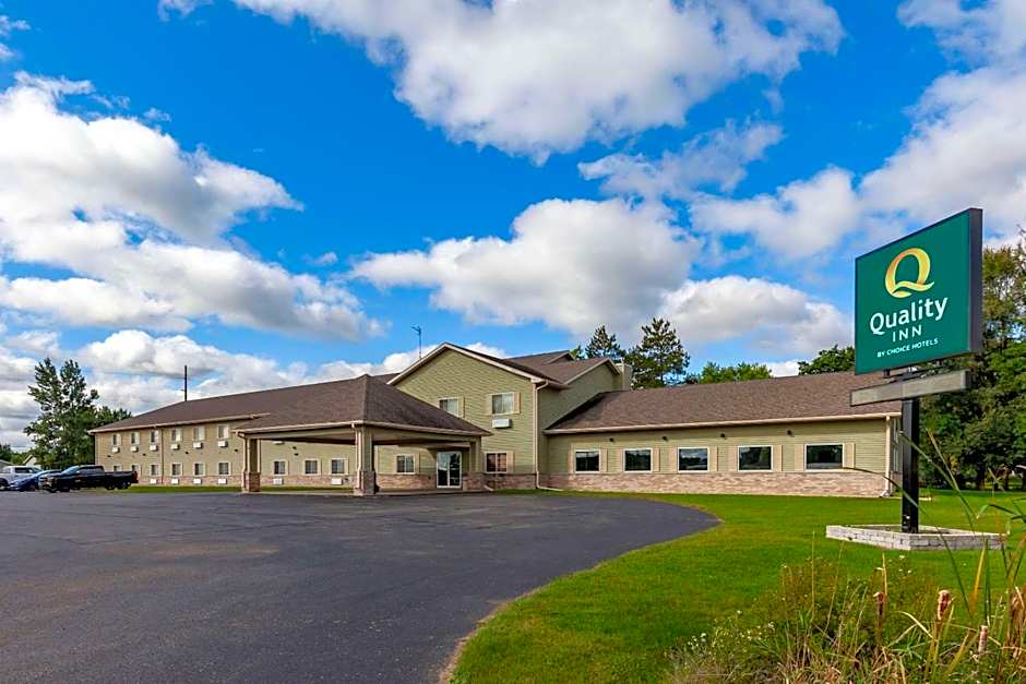 Quality Inn Redgranite