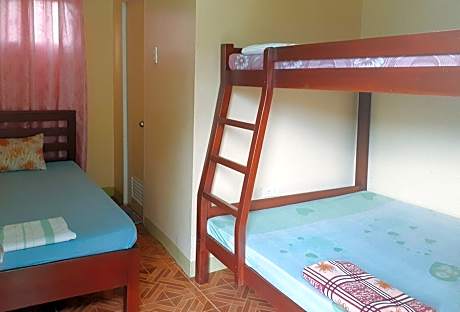 RedDoorz @ Precious Dem Beach Resort Pagudpud