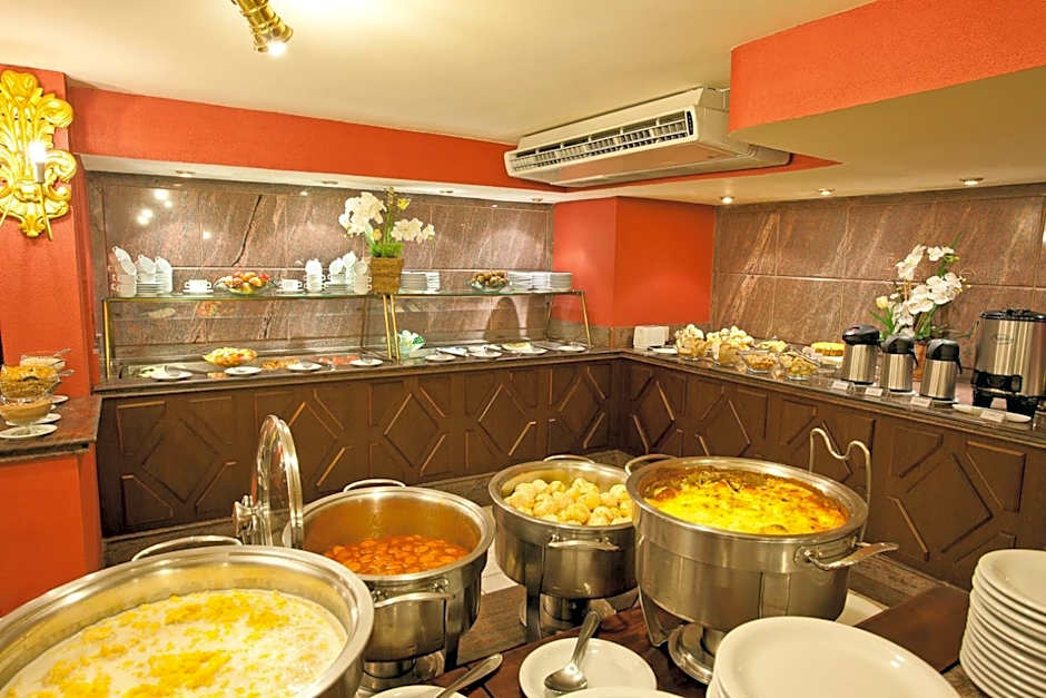 Dayrell Hotel e Centro De Convenções