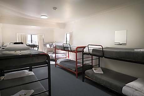 Mixed Dormitory Room