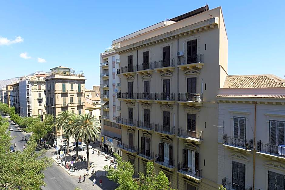 Hotel Roma 62