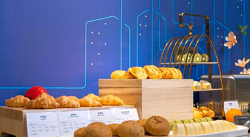 Holiday Inn Express Nanchang Riverside By IHG