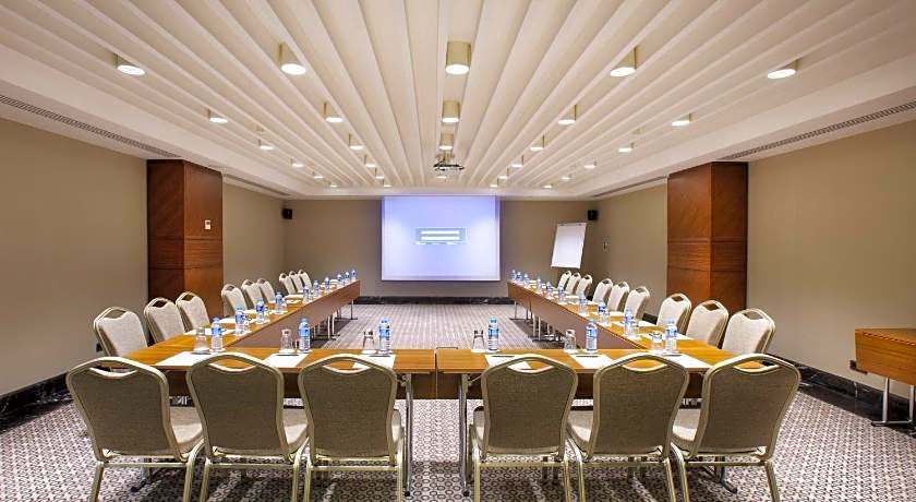 DoubleTree By Hilton Istanbul - Avcilar