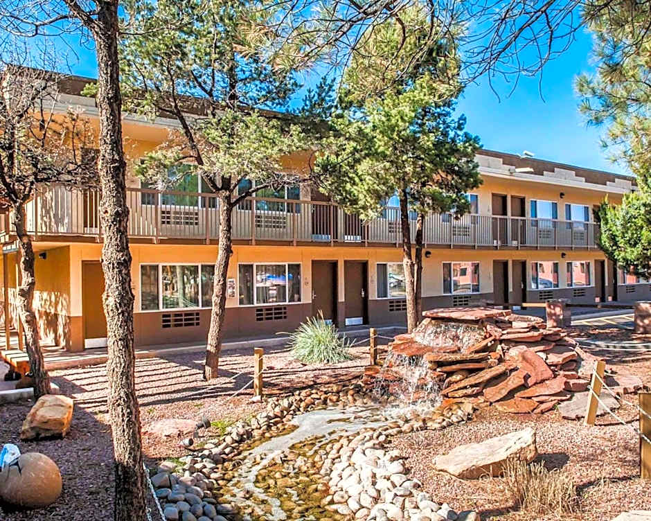 Navajo Nation Inn