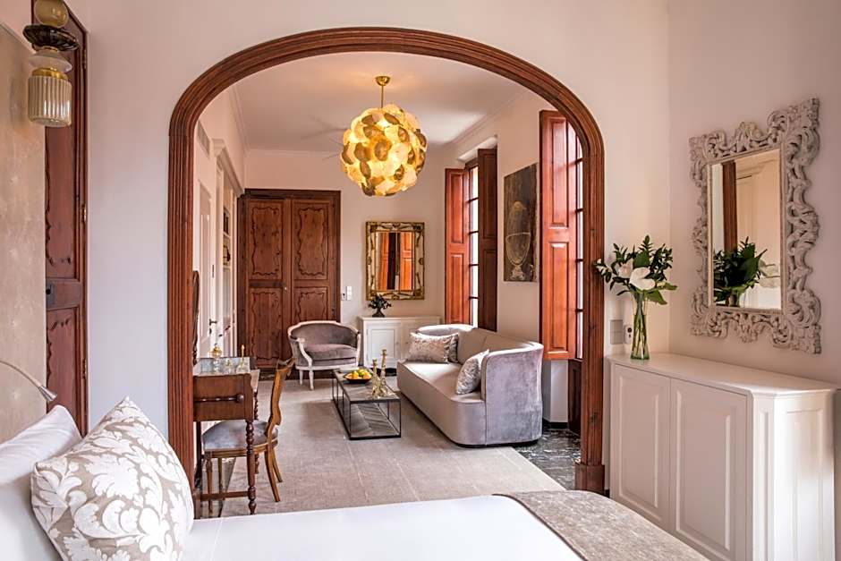 Palacio Can Marques by Puro