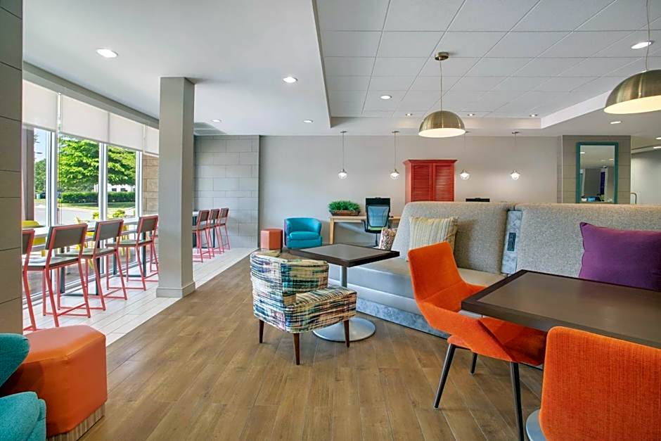 Home2 Suites by Hilton Charlotte I-77 Tyvola Rd