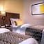 Decanter Hotel