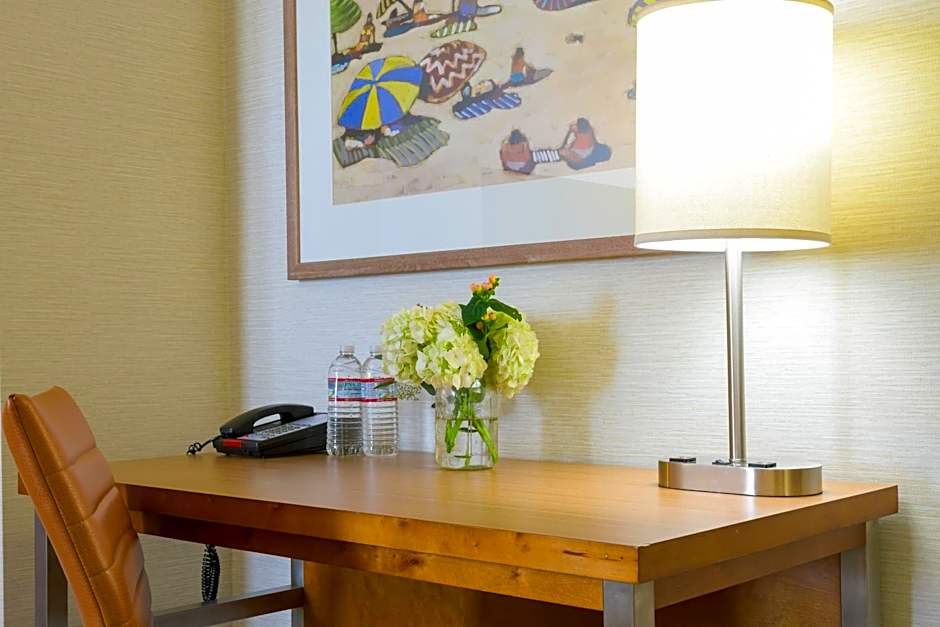 Gateway Hotel Santa Monica