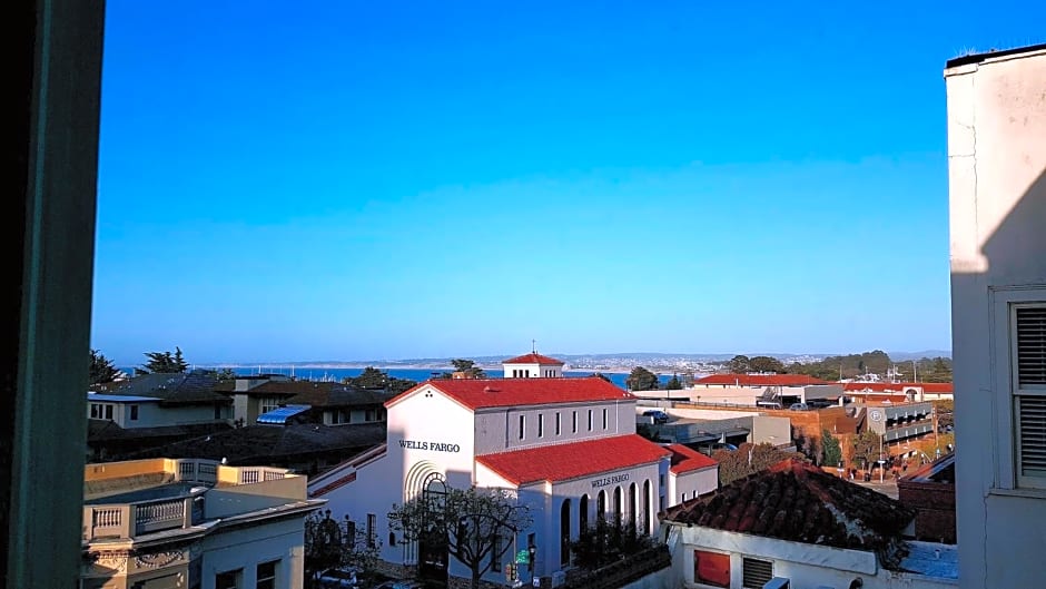 The Monterey Hotel